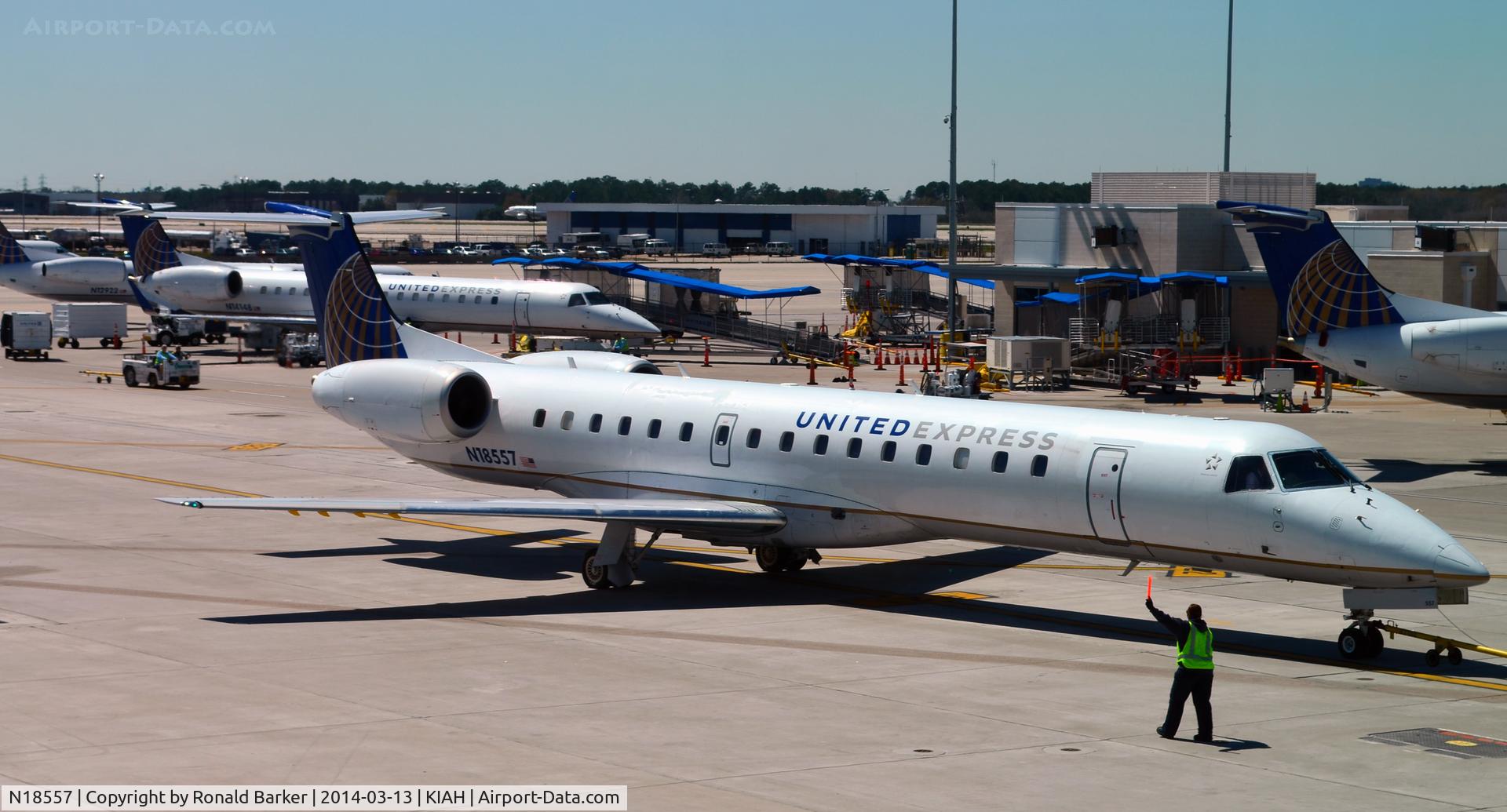N18557, 2002 Embraer ERJ-145LR (EMB-145LR) C/N 145596, Pushback Houston
