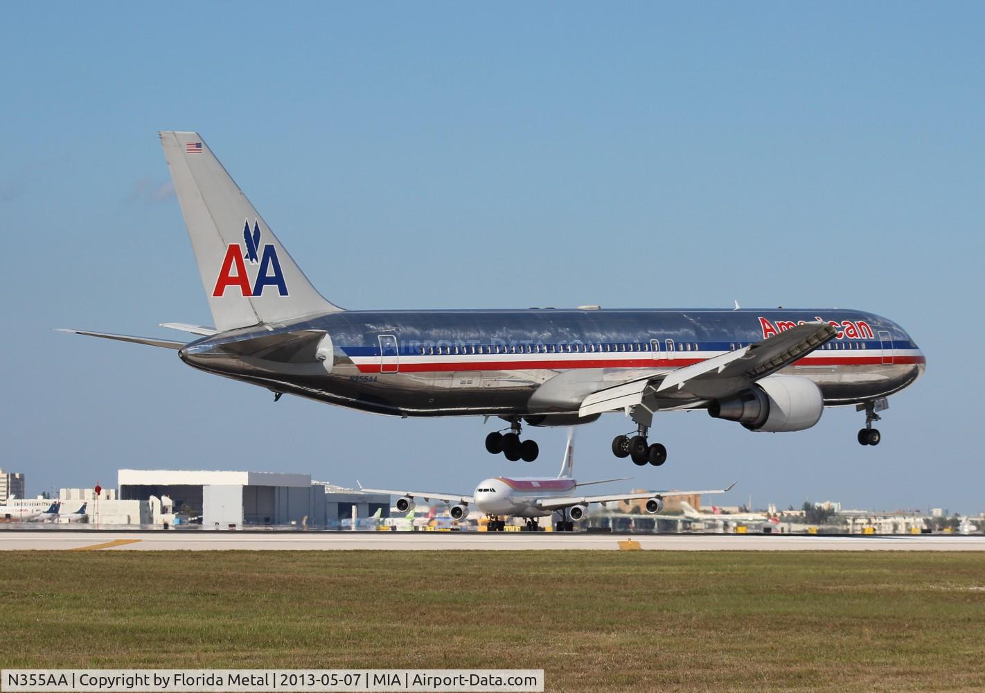 N355AA, 1988 Boeing 767-323/ER C/N 24036, American 767-300