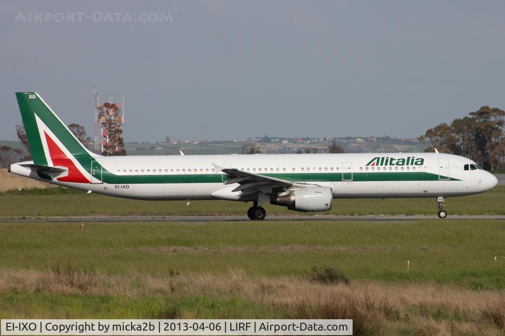 EI-IXO, 1994 Airbus A321-112 C/N 495, Take off