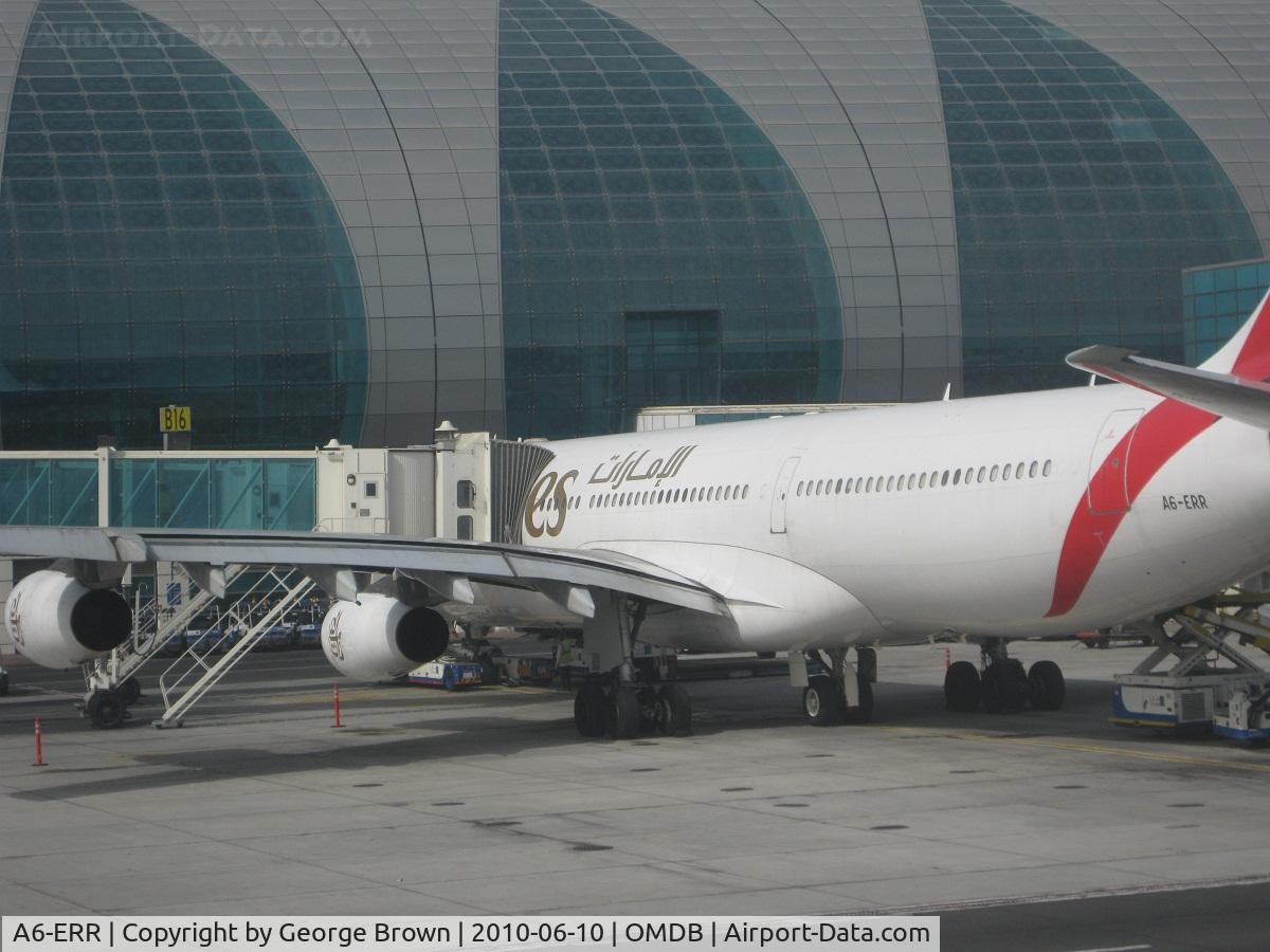 A6-ERR, 1997 Airbus A340-313 C/N 202, Preparing for departure