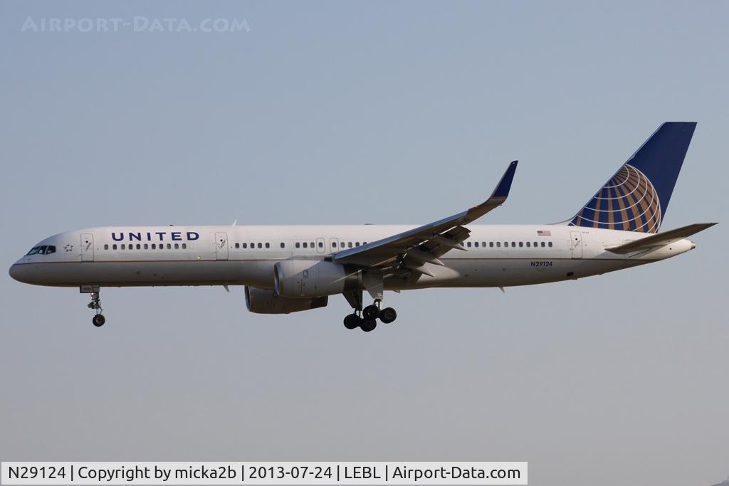 N29124, 1998 Boeing 757-224 C/N 27565, Landing