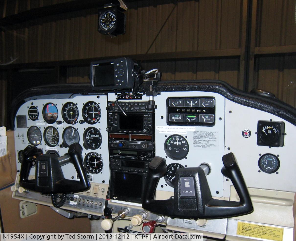 N1954X, 1965 Cessna 182H Skylane C/N 18256054, Upgraded panel, yokes and autopilot