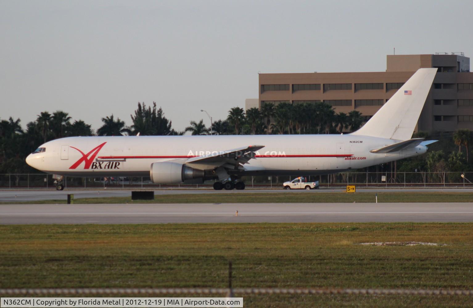 N362CM, 1988 Boeing 767-338 C/N 24316, ABX 767-300