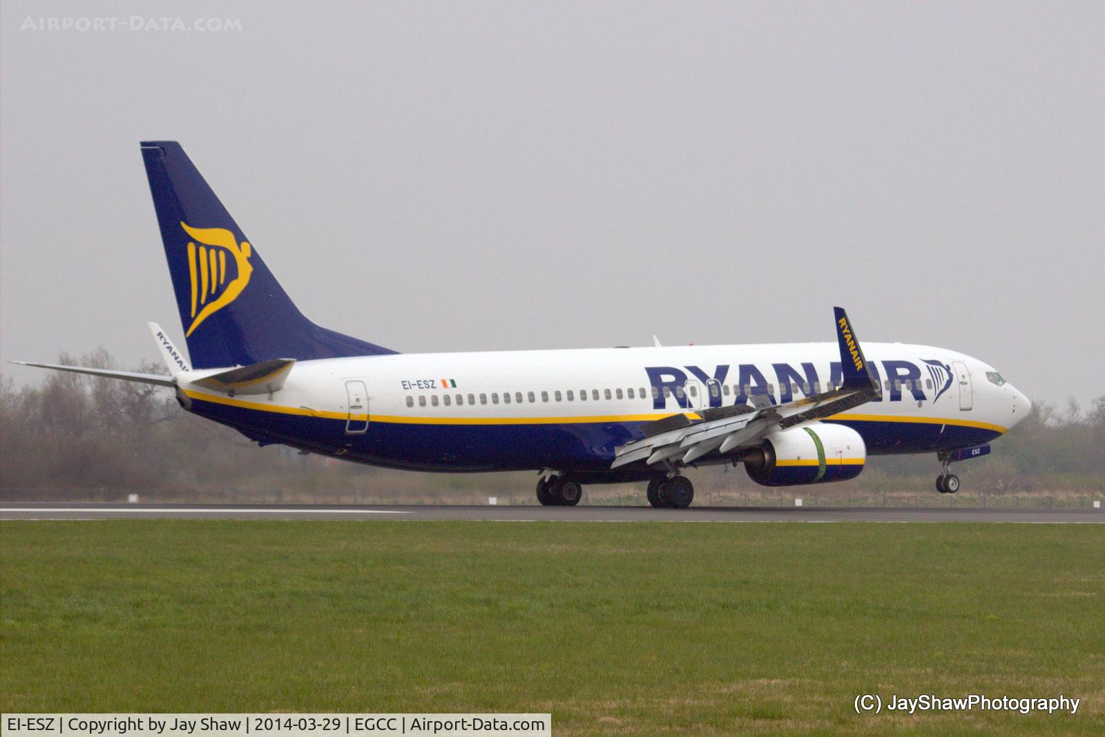 EI-ESZ, 2011 Boeing 737-8AS C/N 34996, Early Morning Arrival 05R Manchester EGCC