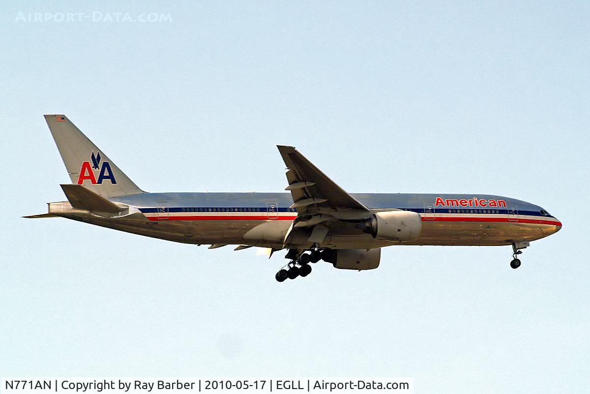 N771AN, 1999 Boeing 777-223 C/N 29579, Boeing 777-223ER [29579] (American Airlines) Home~G 17/05/2010. On approach 27L.