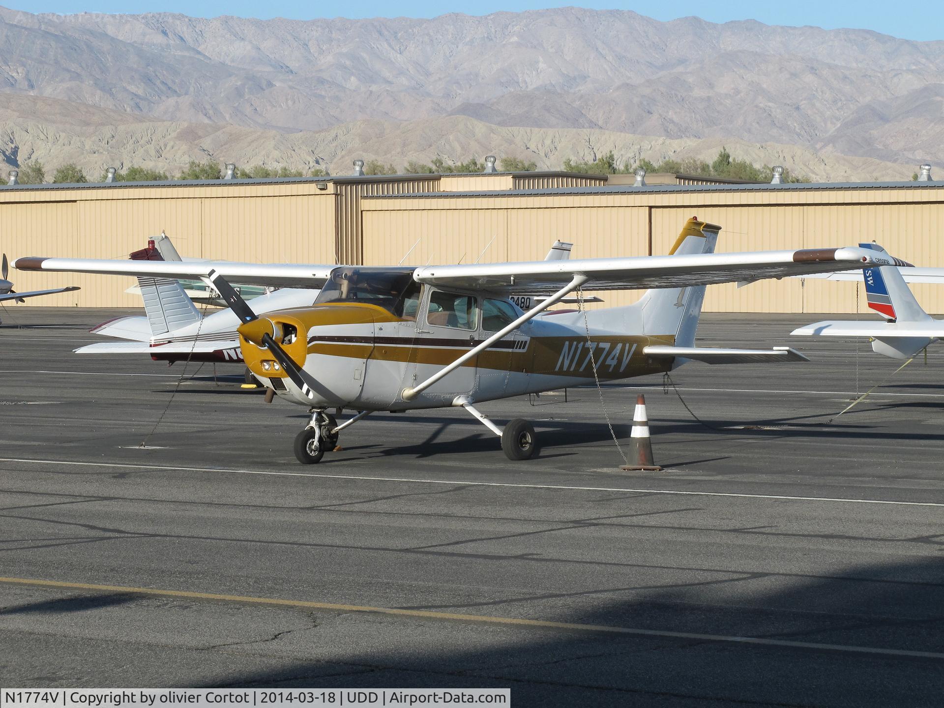 N1774V, 1974 Cessna 172M C/N 17263747, Palm springs area