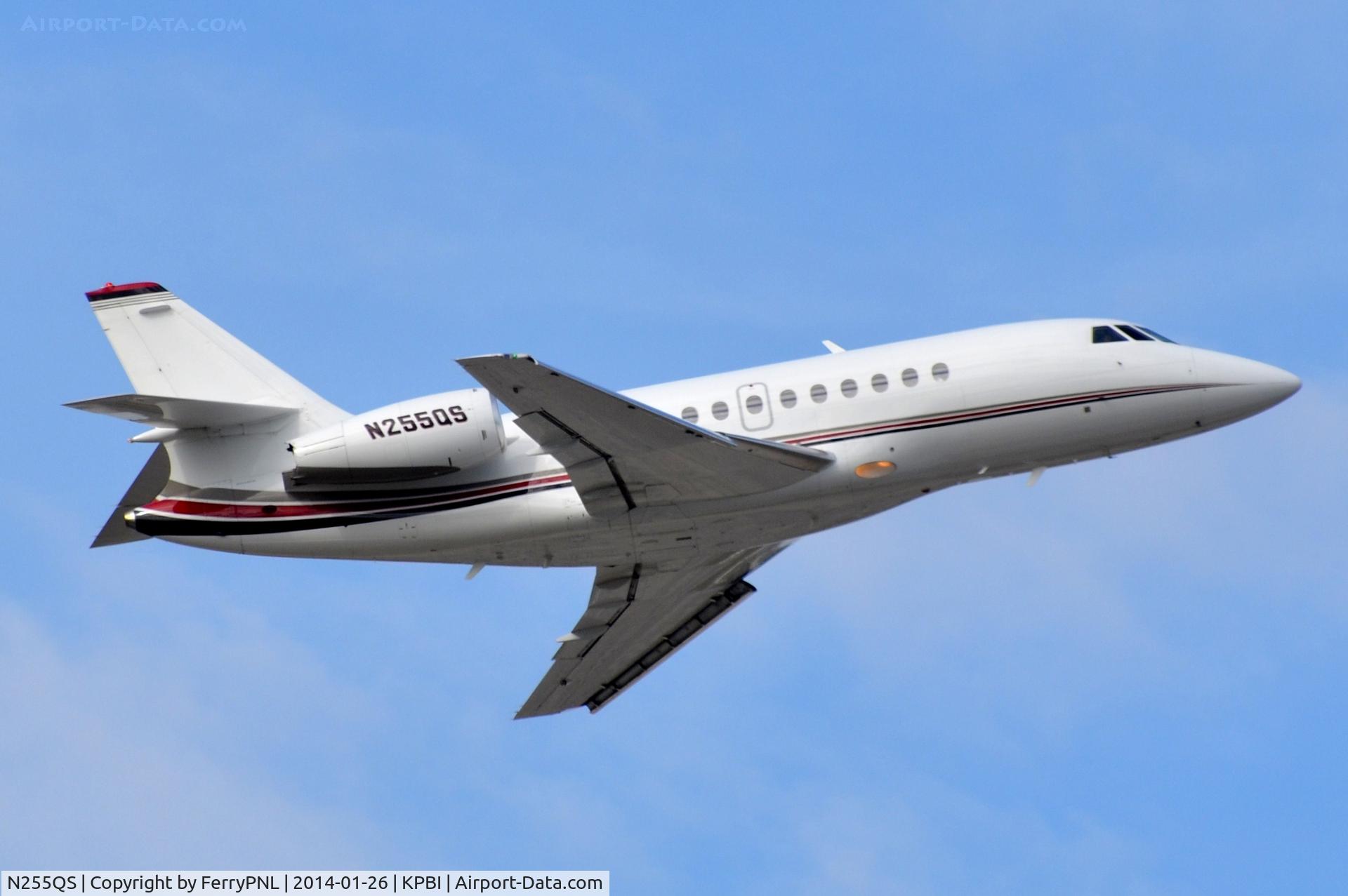 N255QS, 2001 Dassault Falcon 2000 C/N 155, Netjets DA2000