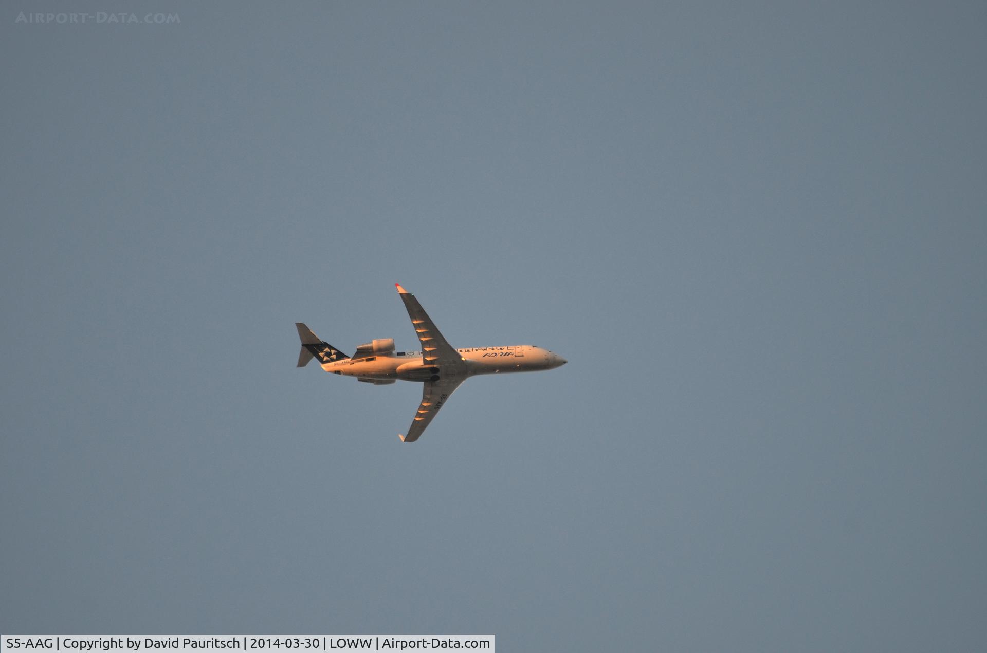 S5-AAG, 2000 Canadair CRJ-200LR (CL-600-2B19) C/N 7384, Star Alliance!