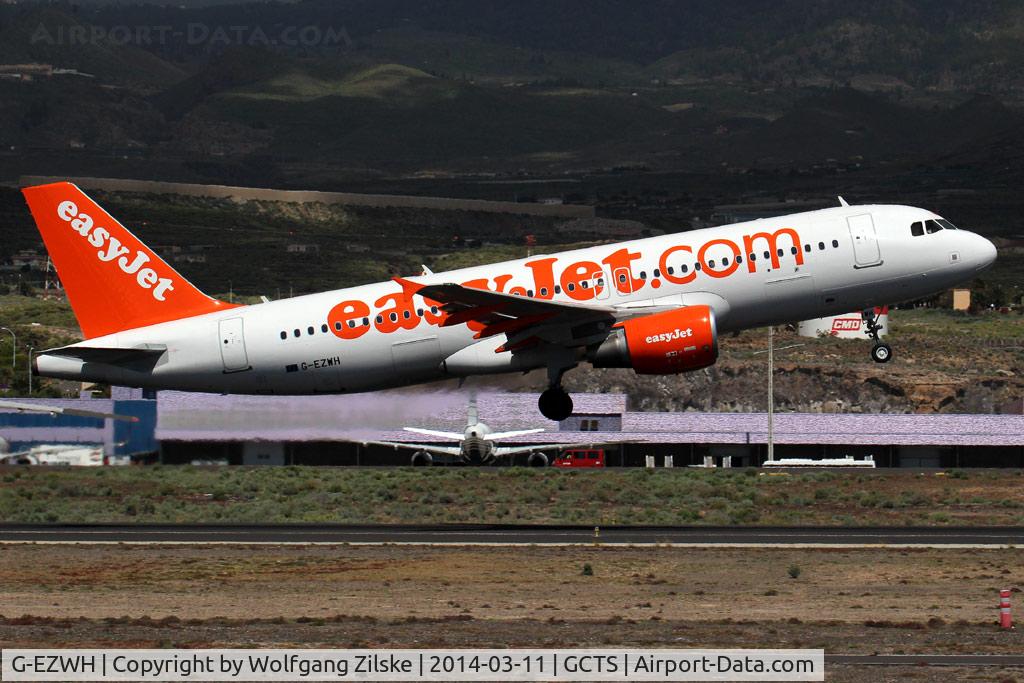 G-EZWH, 2013 Airbus A320-214 C/N 5542, visitor