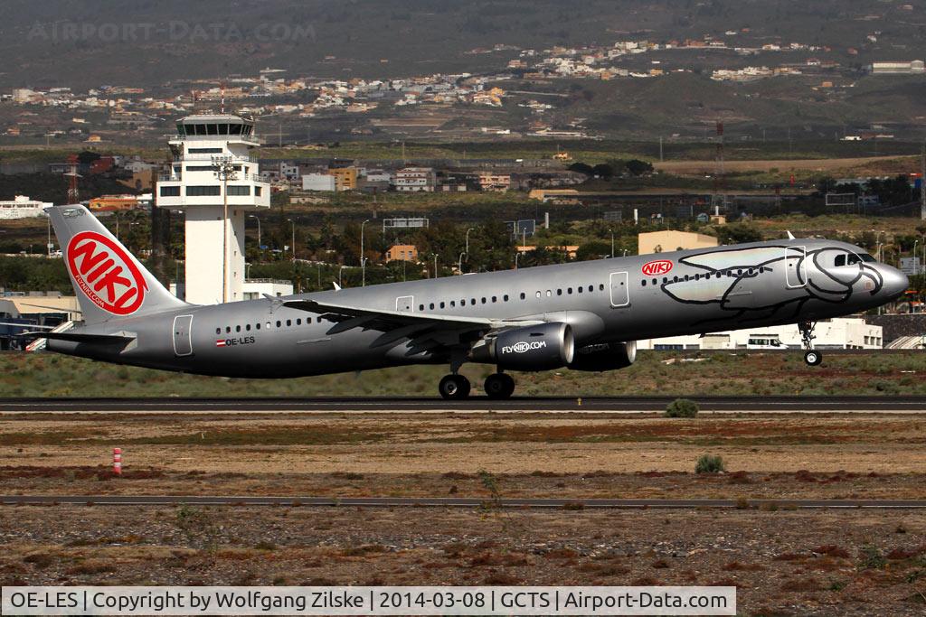 OE-LES, 2008 Airbus A321-211 C/N 3504, visitor