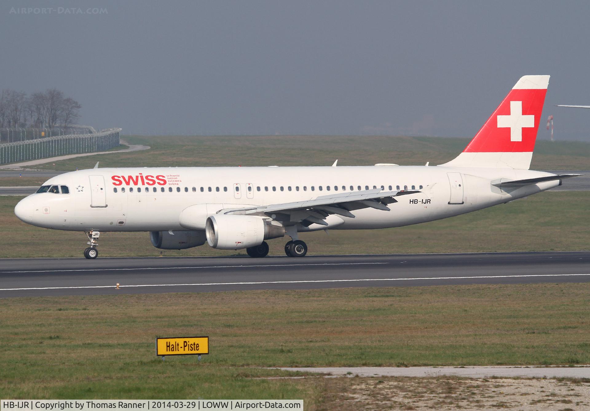 HB-IJR, 1997 Airbus A320-214 C/N 0703, Swiss A320