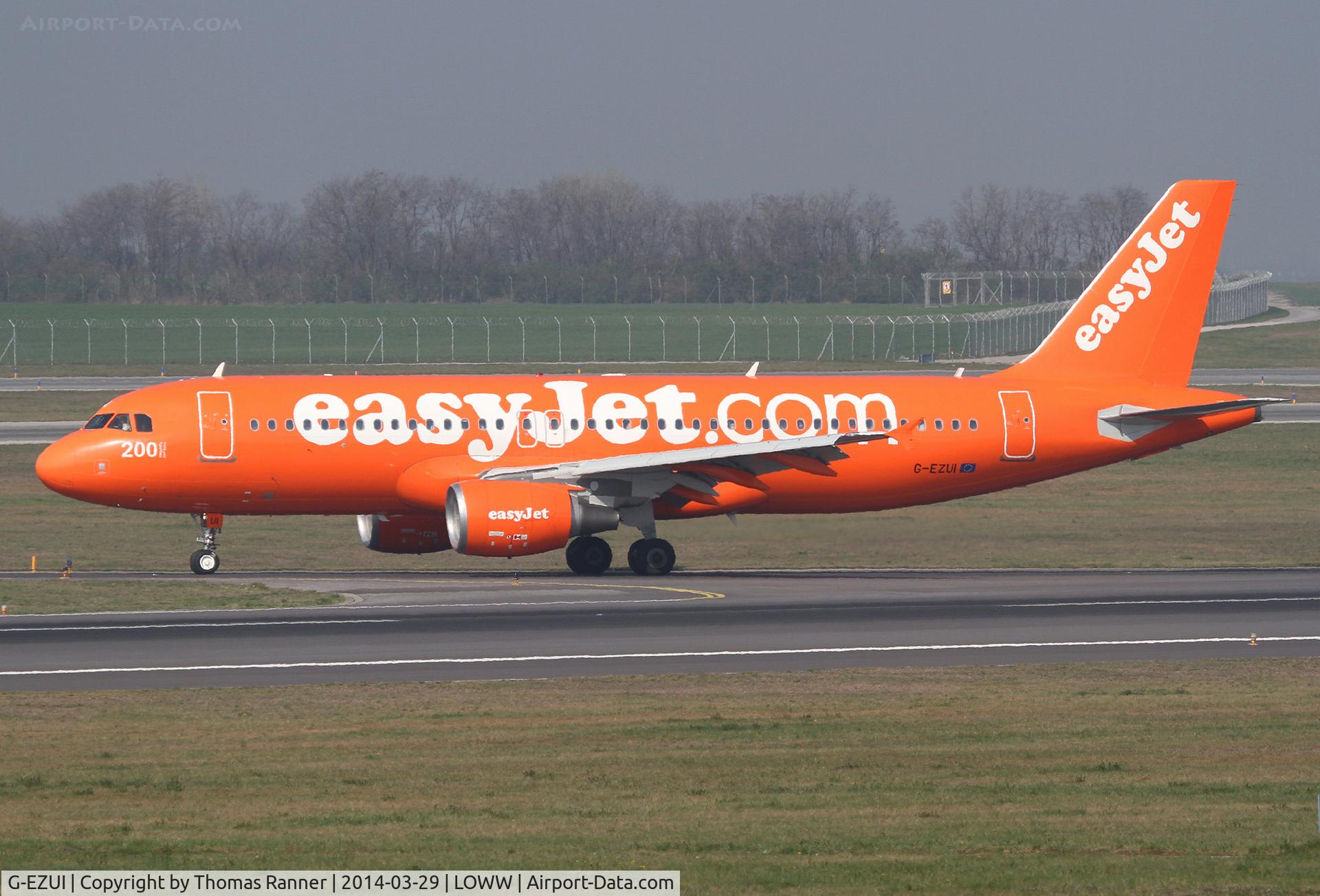 G-EZUI, 2011 Airbus A320-214 C/N 4721, Easyjet A320