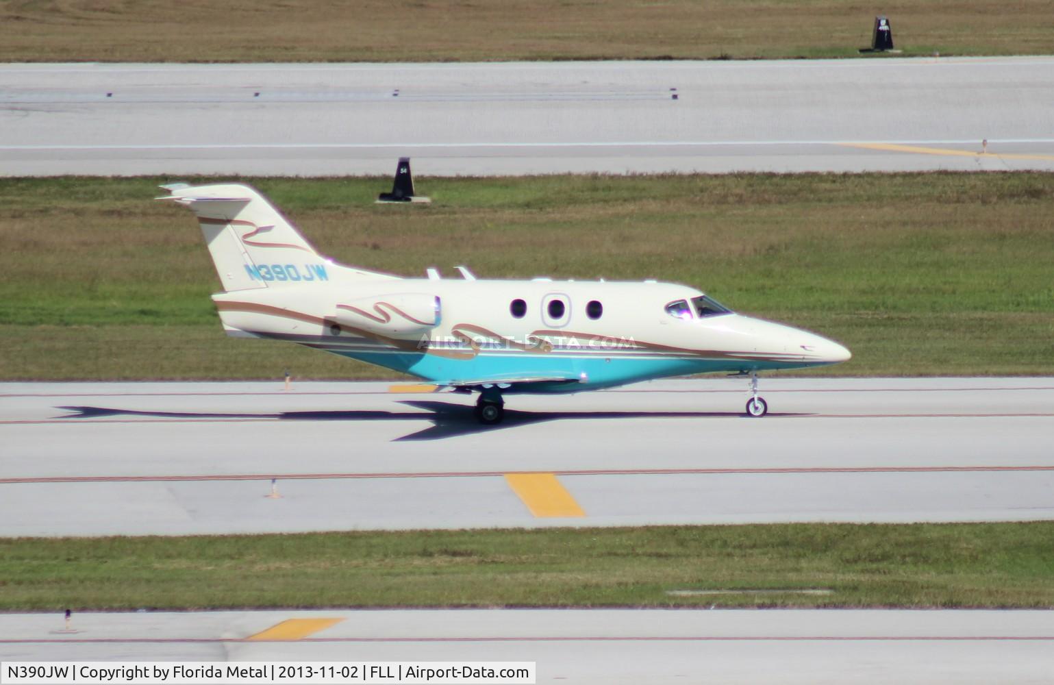 N390JW, Raytheon Aircraft Company 390 C/N RB-78, Beech 390 Premiere