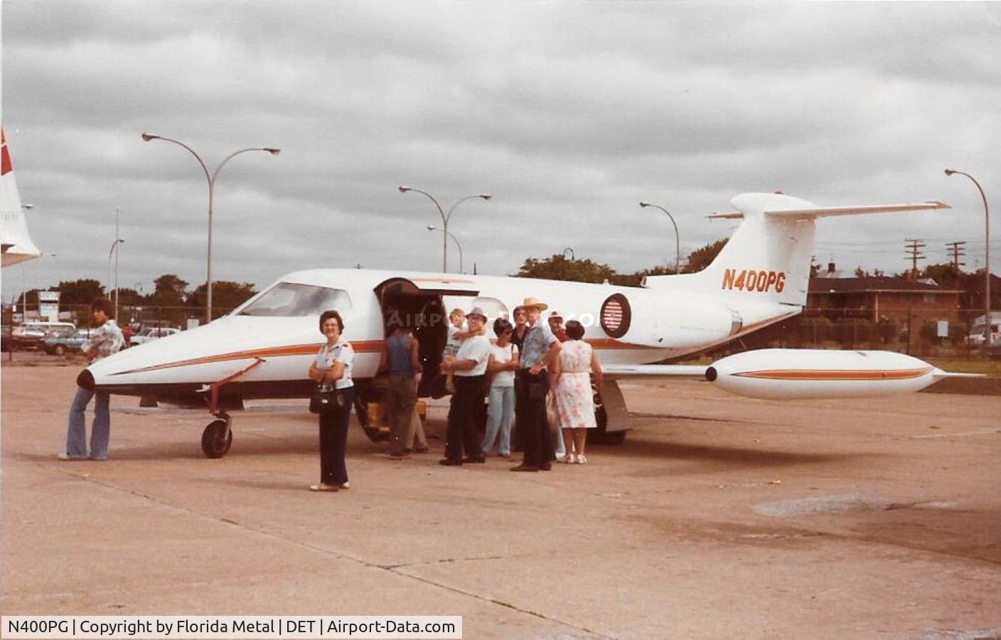 N400PG, 1965 Learjet 23 C/N 23-068, Lear 23 taken by my grandfather Louis Dzialo late 1970s