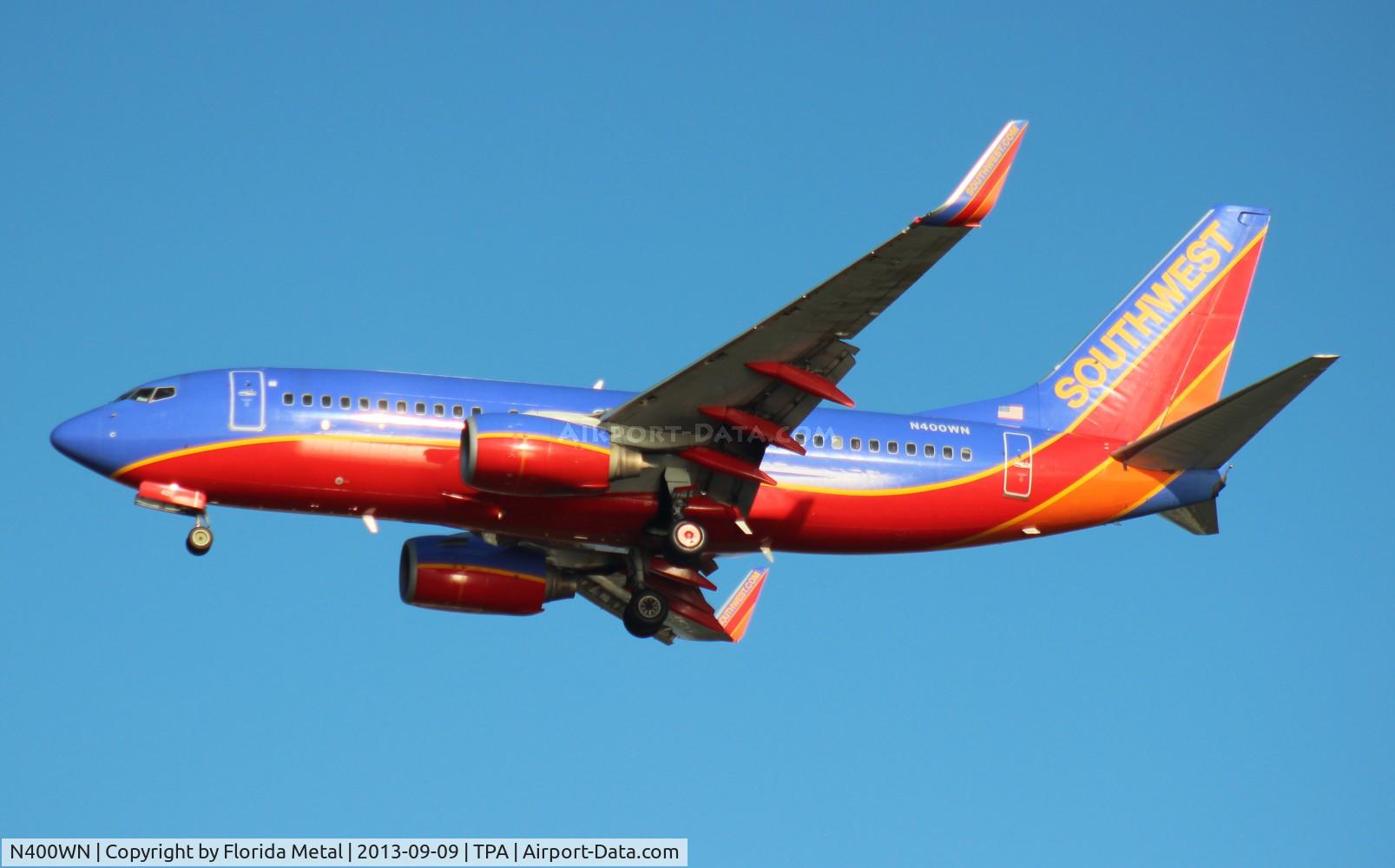 N400WN, 2001 Boeing 737-7H4 C/N 27891, Southwest 737-700