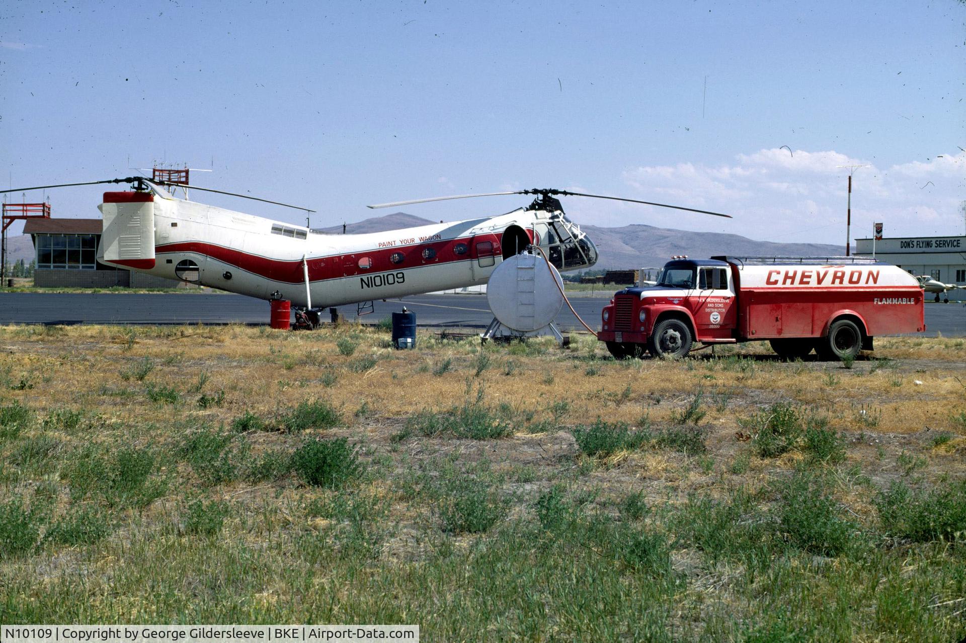 N10109, 1953 Vertol (Piasecki) 42A (H-21B) C/N B.77, Baker Airport with flagstaff hill behind. Baker City, Oregon
Used in the filming of the movie Paint Your Wagon.