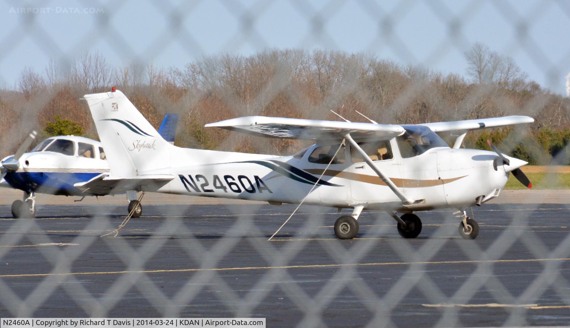 N2460A, 2000 Cessna 172R C/N 17280932, 2000 Cessna 172R in Danville Va.