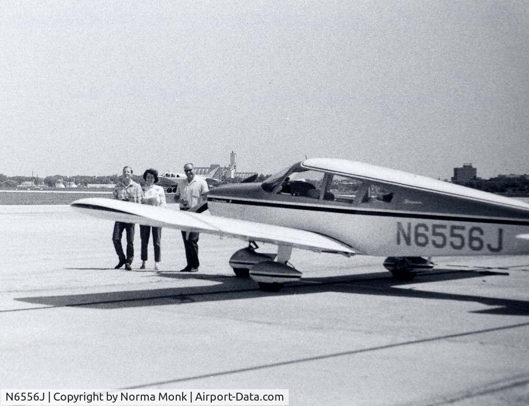 N6556J, 1968 Piper PA-28-180 C/N 28-5002, In Longview Texas June 1969