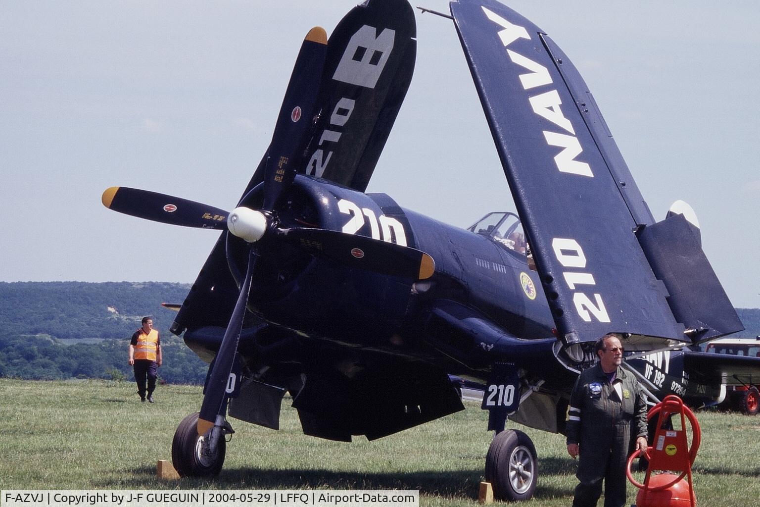 F-AZVJ, 1945 Vought F4U-4 Corsair C/N 9418, On display at La Ferté-Alais, 2004 airshow.
