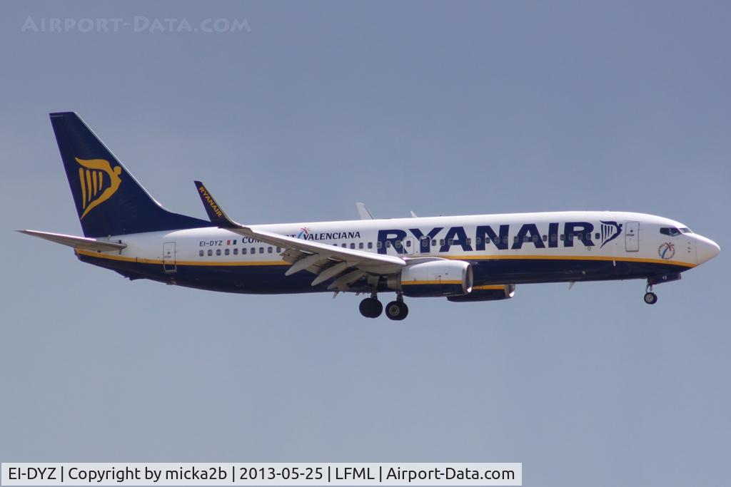 EI-DYZ, 2008 Boeing 737-8AS C/N 37518, Landing