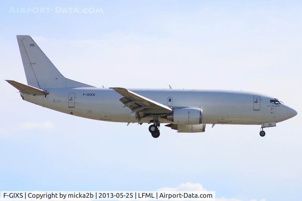 F-GIXS, 1994 Boeing 737-36QCF C/N 27347, Landing