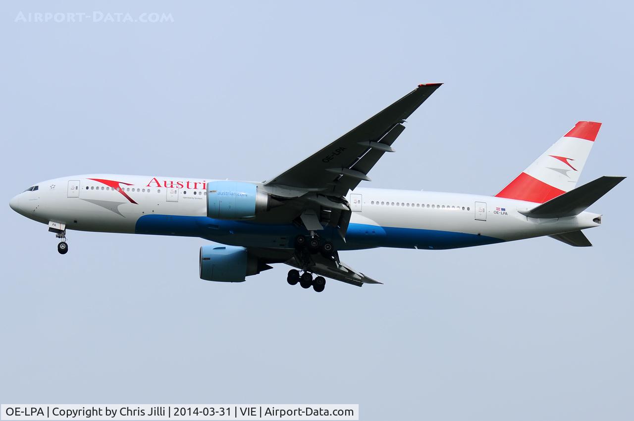 OE-LPA, 1997 Boeing 777-2Z9/ER C/N 28698, Austrian Airlines