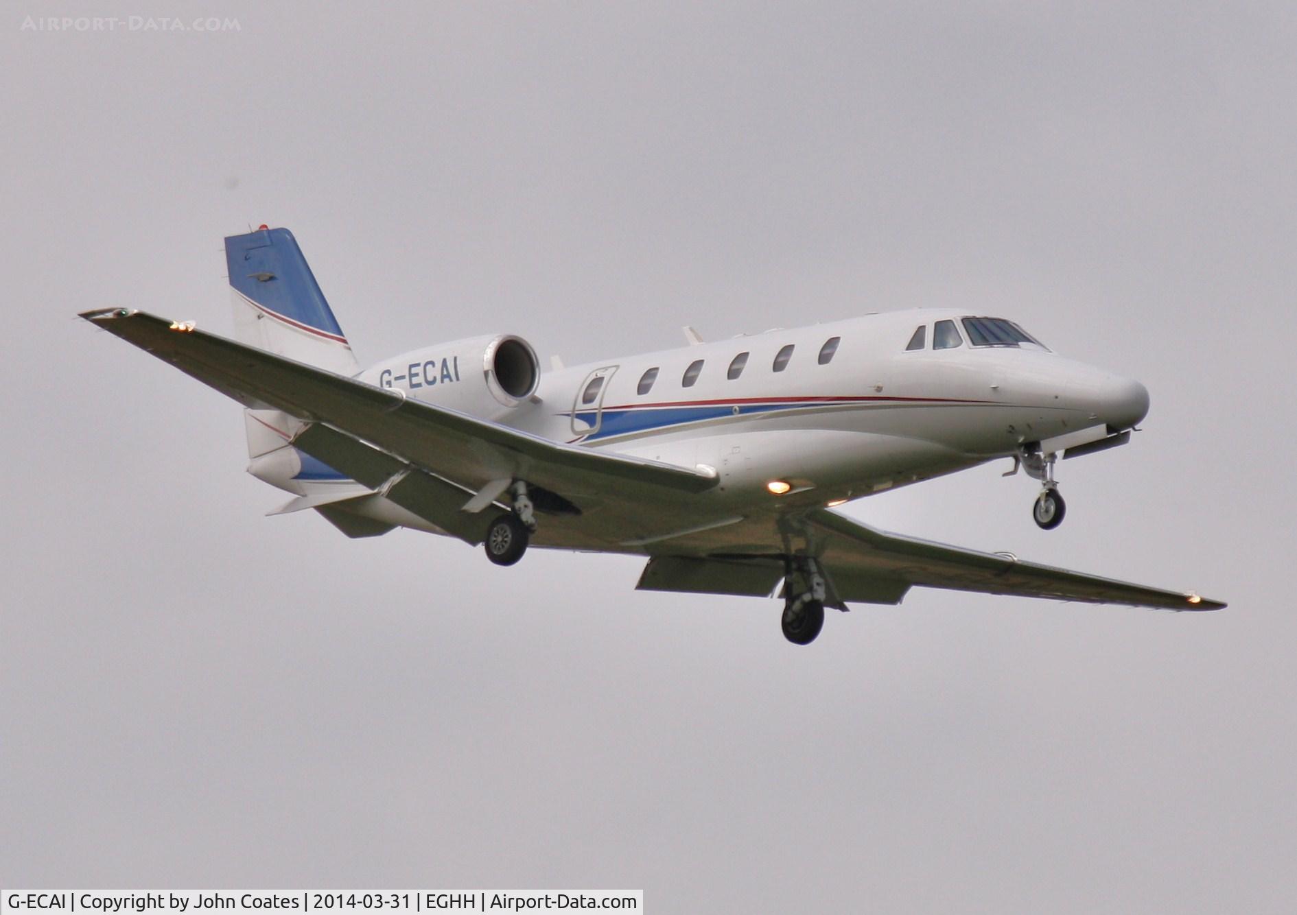 G-ECAI, 2006 Cessna 560XL Citation XLS C/N 560-5631, Approach to 08