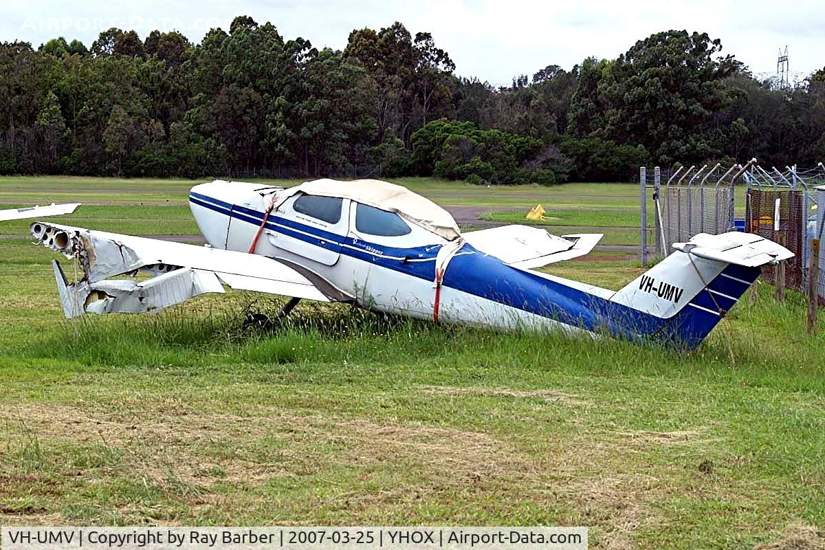 VH-UMV, 1980 Beech 77 Skipper C/N WA-119, Beech 77 Skipper [WA-119] Hoxton Park~VH 25/03/2007. Since cancelled.