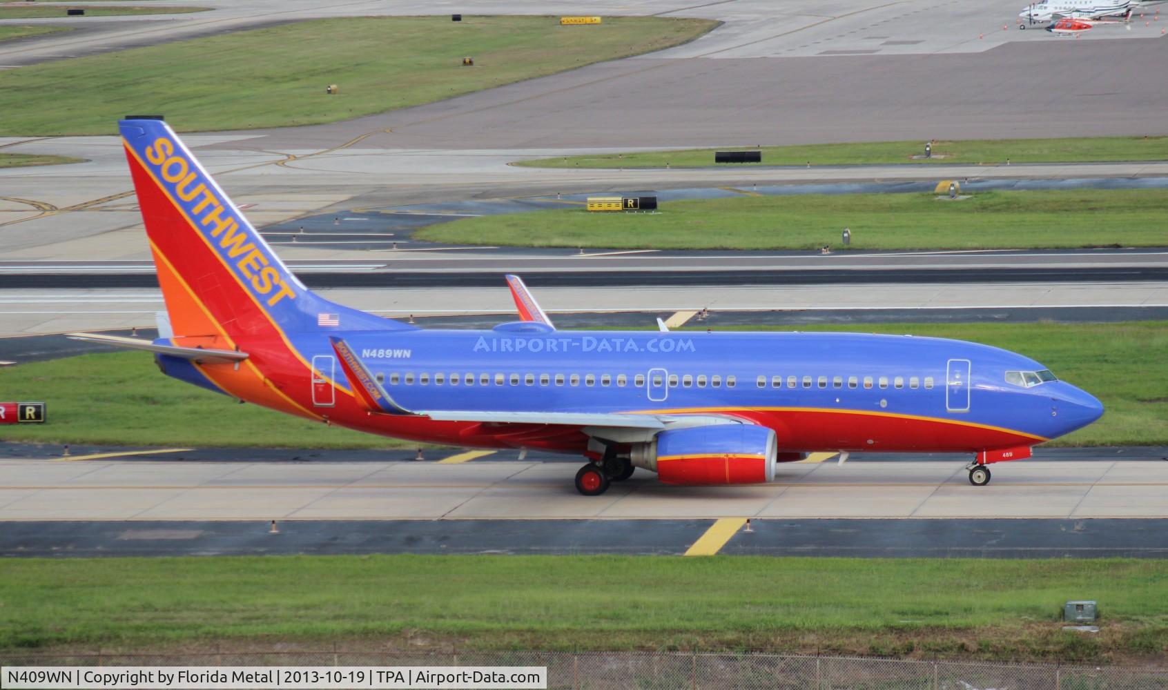 N409WN, 2001 Boeing 737-7H4 C/N 27896, Southwest 737-700
