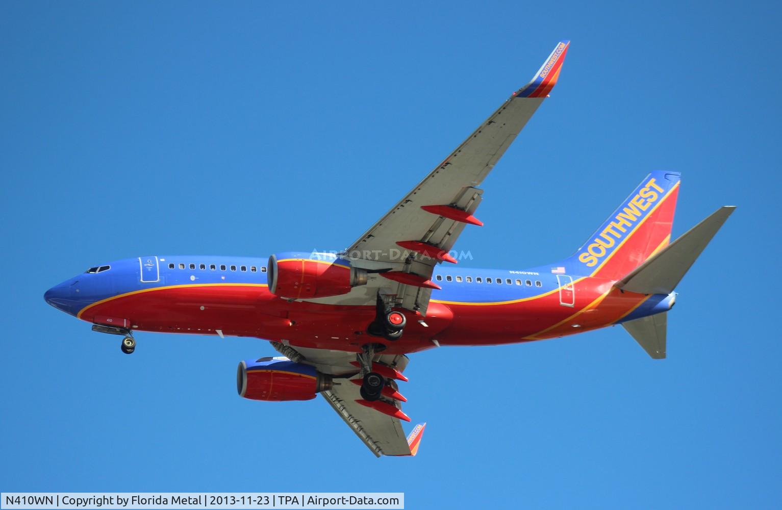 N410WN, 2001 Boeing 737-7H4 C/N 27897, Southwest 737-700