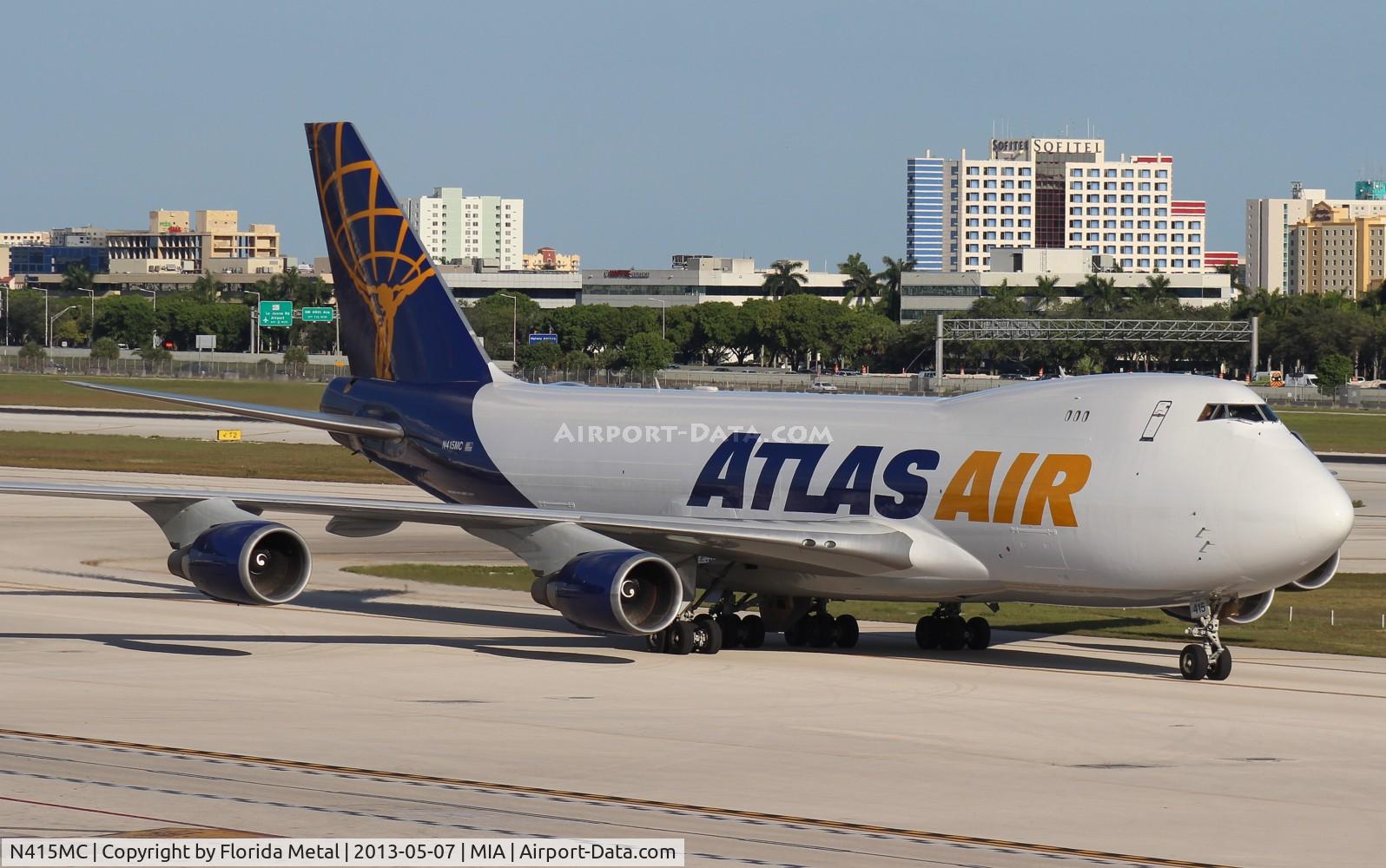 N415MC, 2002 Boeing 747-47UF C/N 32837, Atlas 747-400
