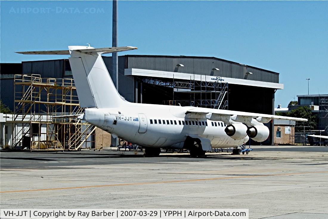 VH-JJT, 1988 British Aerospace BAe.146-211 C/N E2098, BAe 146-200 [E2098] Perth Int'l~VH 29/03/2007