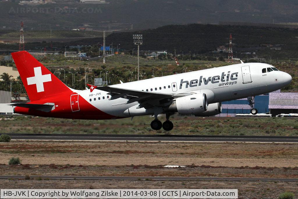 HB-JVK, 2003 Airbus A319-112 C/N 1886, visitor