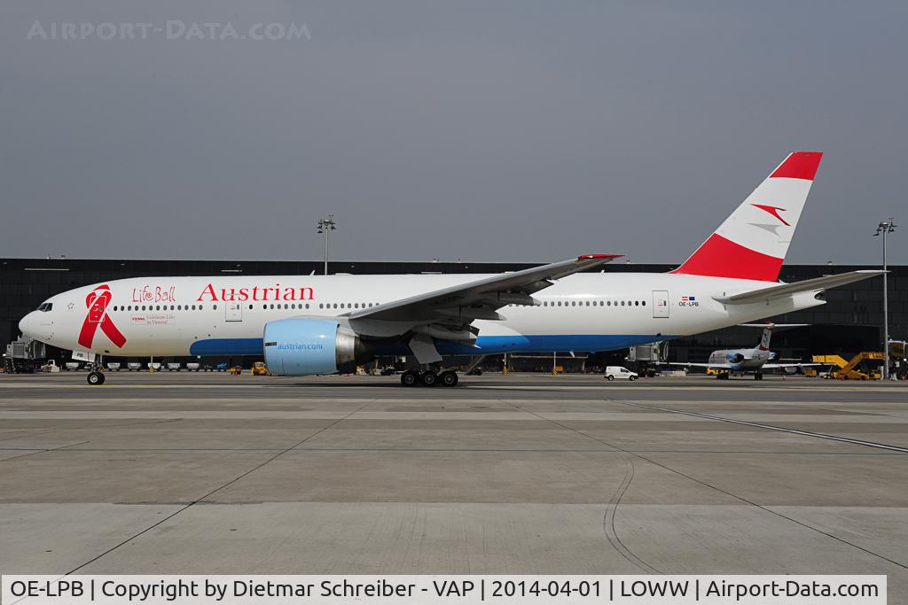 OE-LPB, 1998 Boeing 777-2Z9/ER C/N 28699, Austrian Airlines Boeing 777-200