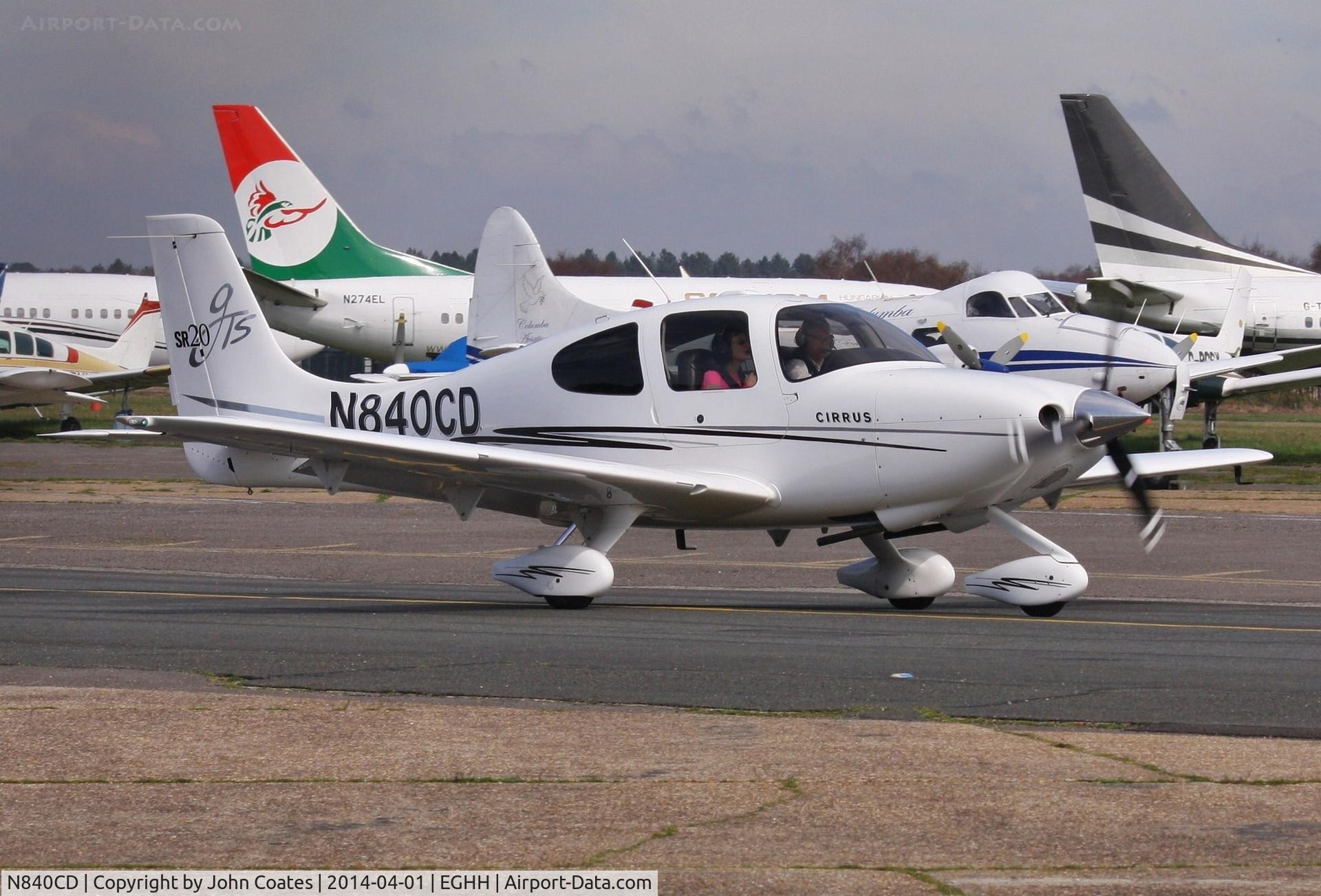N840CD, 2005 Cirrus SR20 C/N 1535, Taxiing