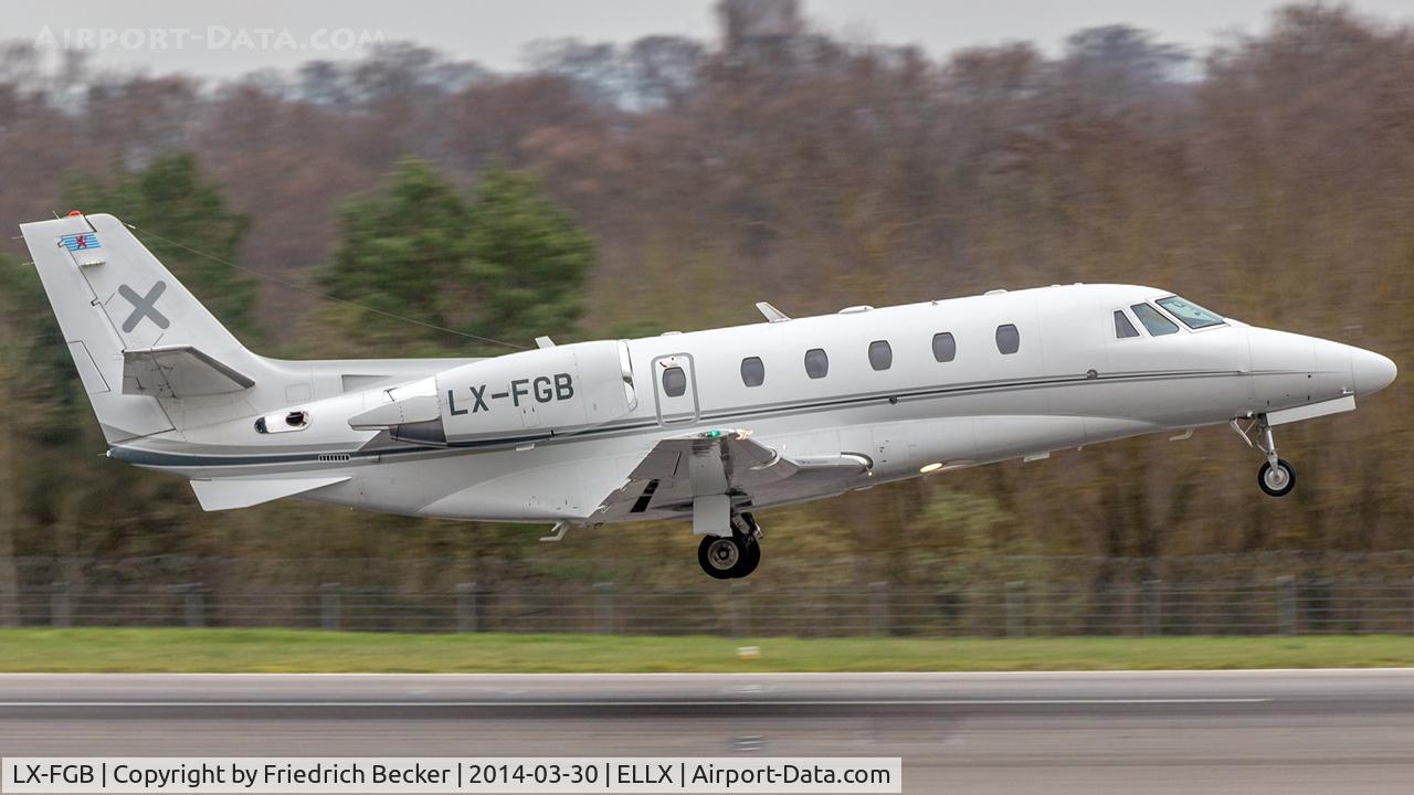 LX-FGB, 2009 Cessna 560 Citation XLS+ C/N 560-6026, departure via RW24