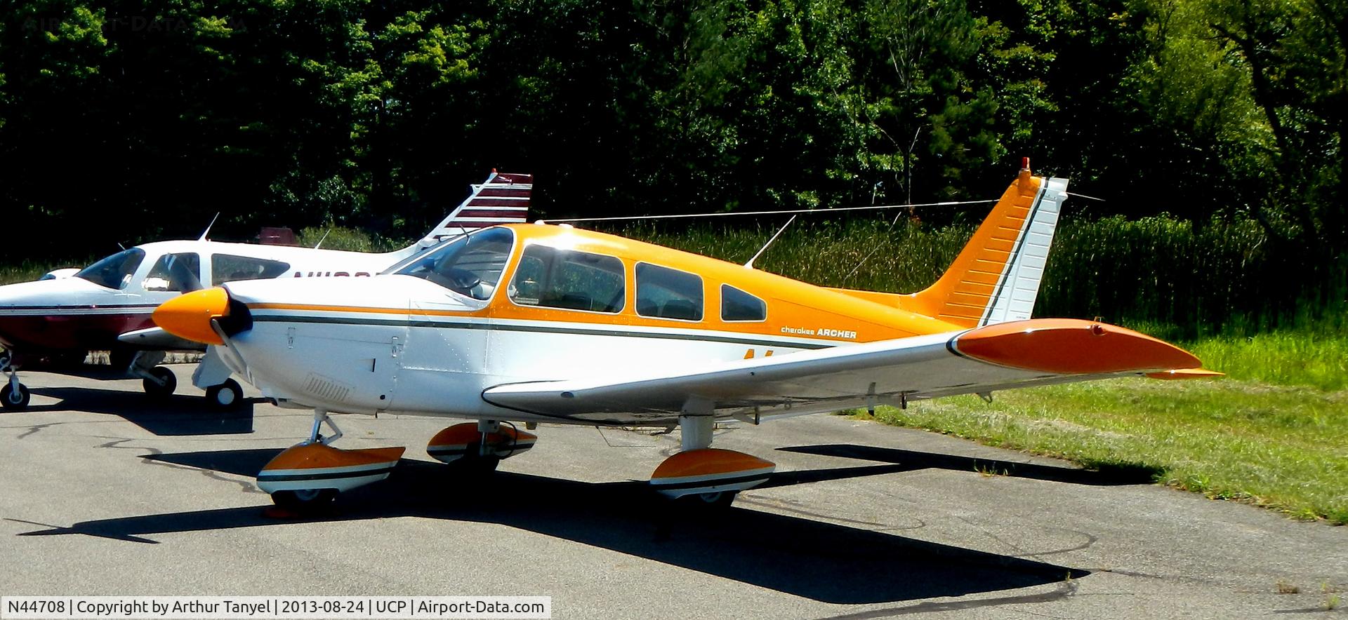 N44708, 1974 Piper PA-28-180 Cherokee C/N 28-7405277, On display @ UCP Wheels and Wings Airshow