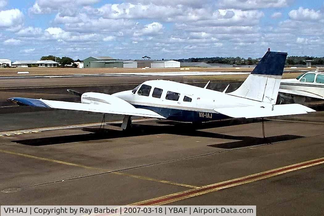 VH-IAJ, 1973 Piper PA-34-200 C/N 34-7450200, Piper PA-34-200 Seneca [34-7450200] Brisbane-Archerfield~VH 18/03/2007