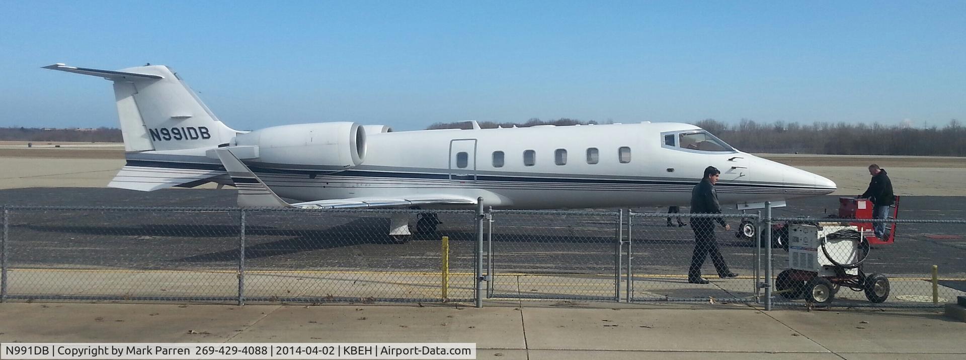 N991DB, 2000 Learjet 60 C/N 177, Fueling in Benton Harbor, Michigan
Galaxy 3 cell phone.