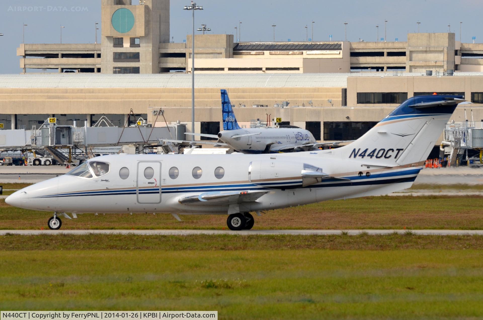 N440CT, 2007 Hawker Beechcraft 400A Beechjet C/N RK-534, Travel Management Be400XP
