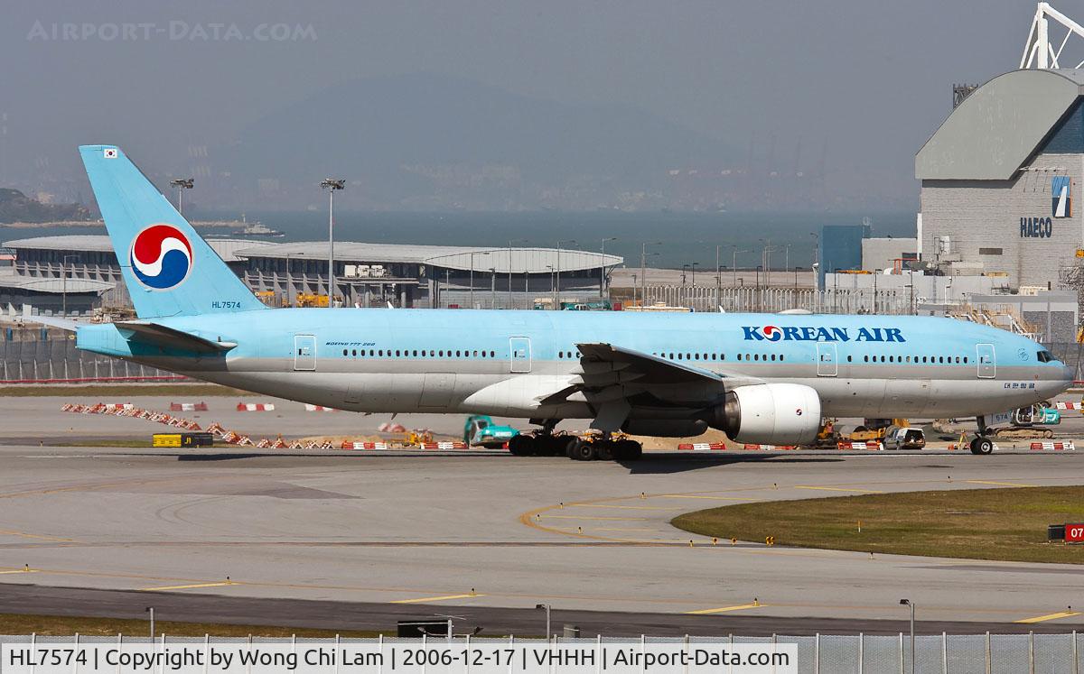 HL7574, 2000 Boeing 777-2B5/ER C/N 28444, Korean Air Lines