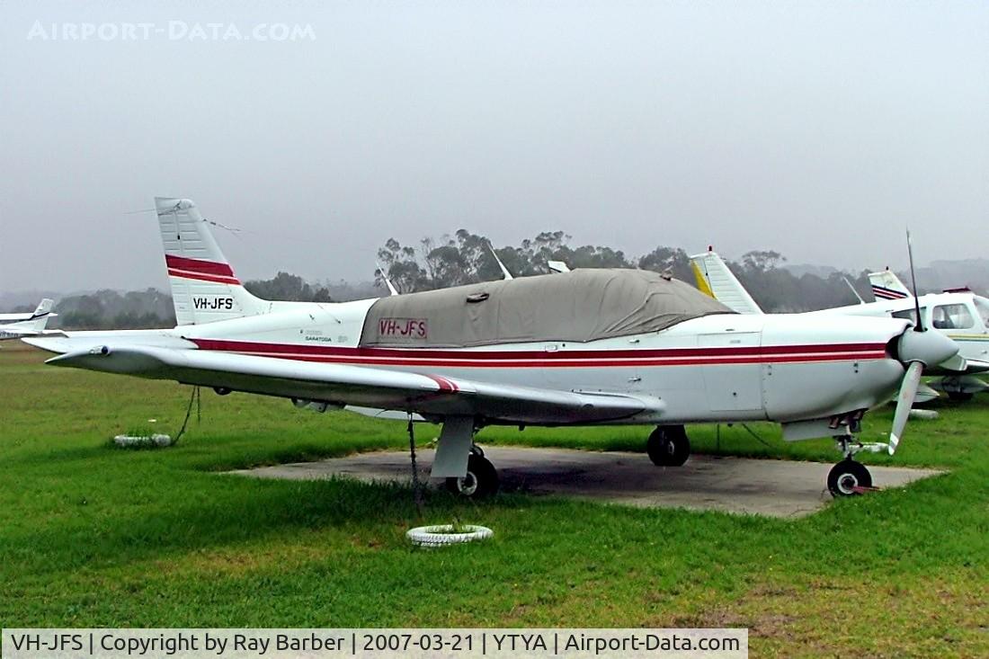 VH-JFS, 1983 Piper PA-32R-301 C/N 32R-8313007, Piper PA-32R-301 Saratoga SP [32R-8313007] Tyabb~VH 21/03/2007