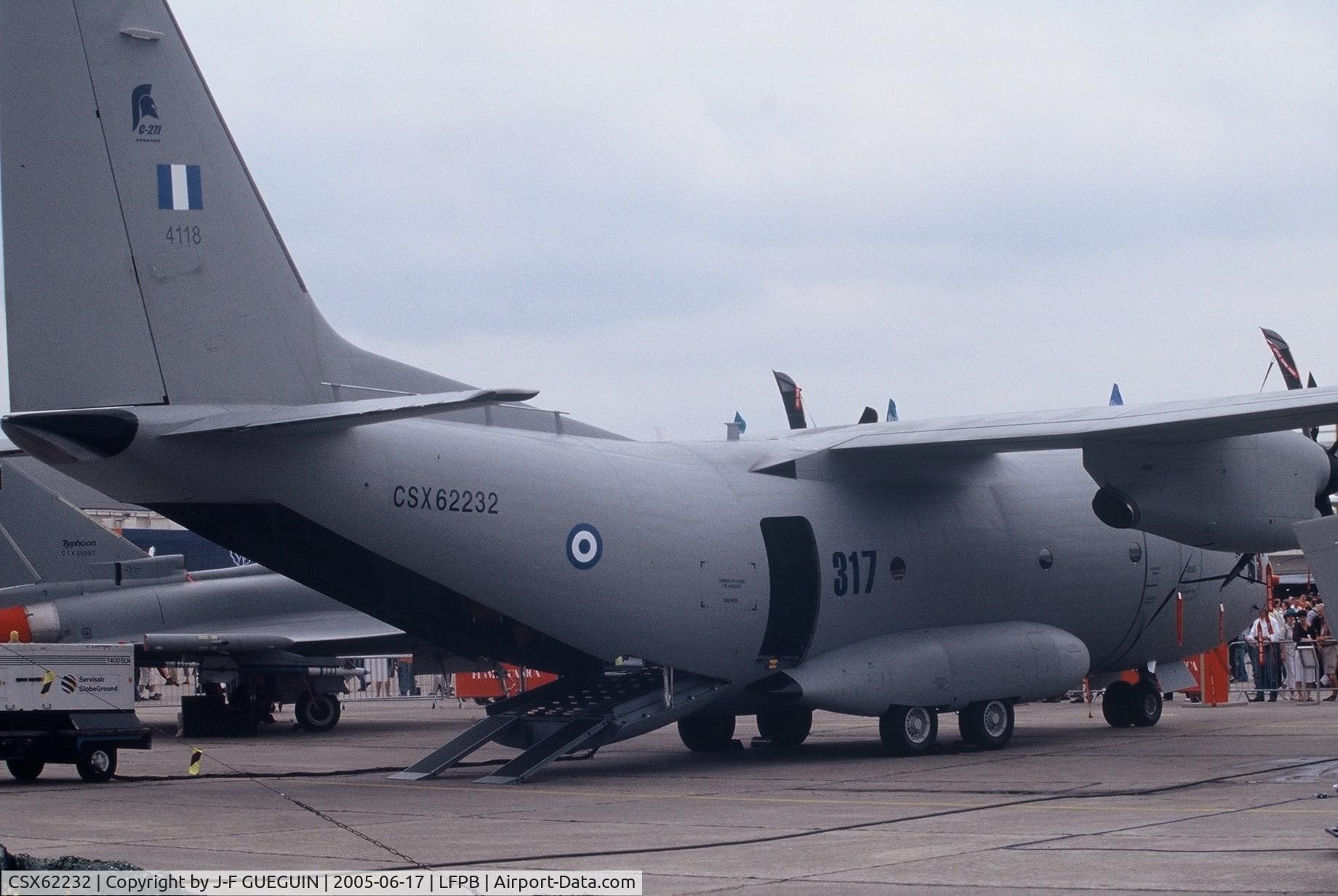 CSX62232, Alenia C-27J Spartan C/N 4118/HA002, On display at Paris-Le Bourget 2005 airshow.