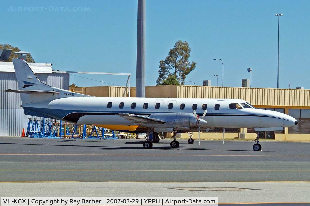 VH-KGX, 1980 Swearingen SA-226TC Merlin II C/N TC-326, Swearingen SA.226TC Metro II [TC-326] (Casair) Perth Int'l~VH 29/03/2007
