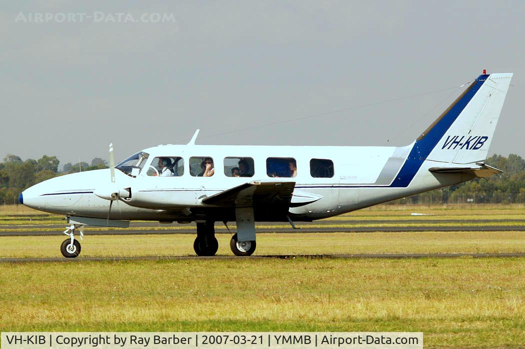 VH-KIB, 1973 Piper PA-31-350 Chieftain C/N 31-7305035, Piper PA-31-350 Navajo Chieftain [31-7305035] (King Island Airlines) Moorabbin~VH 21/03/2007