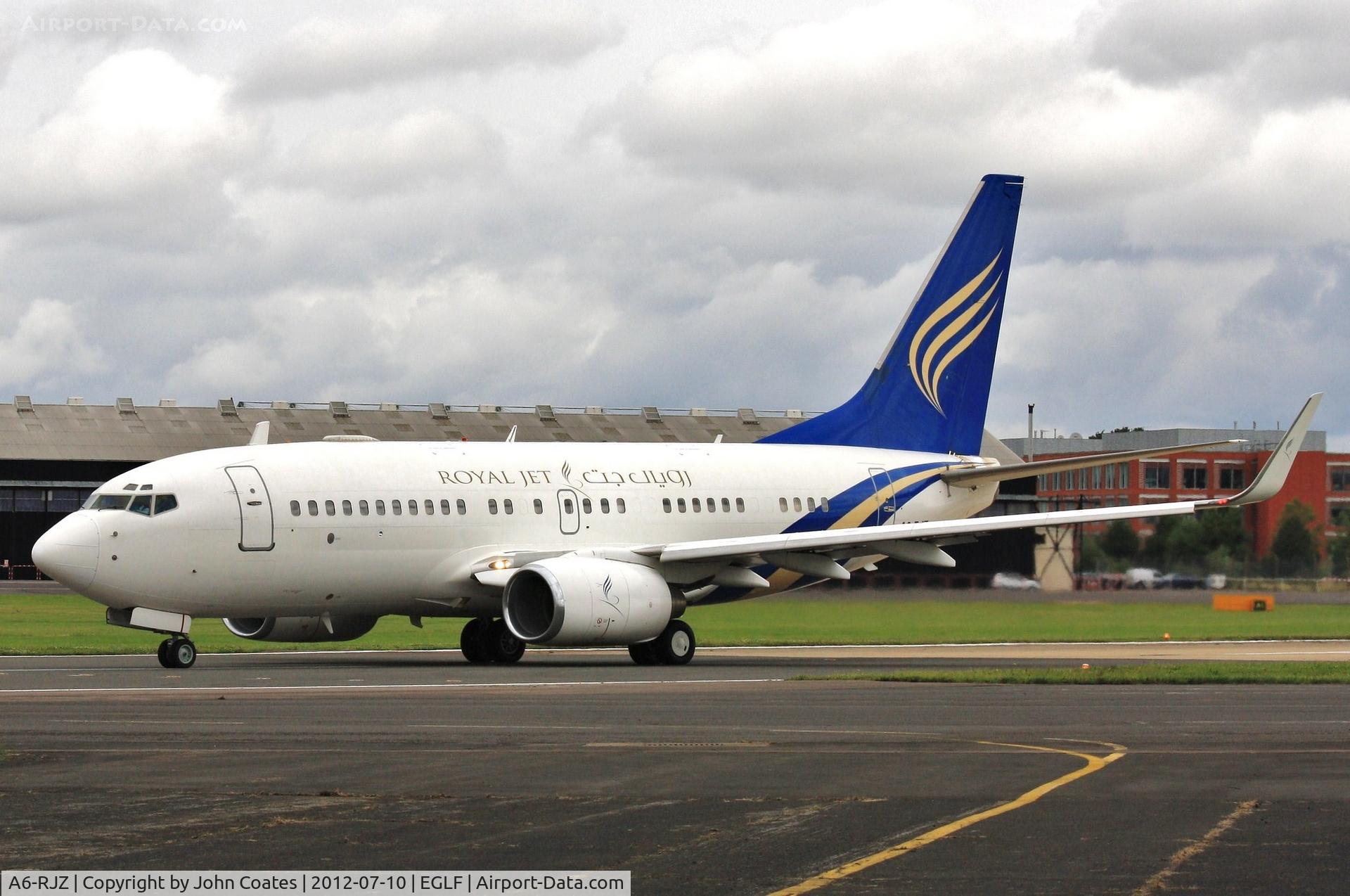 A6-RJZ, 1999 Boeing 737-7Z5 BBJ C/N 29269, Rolling to depart