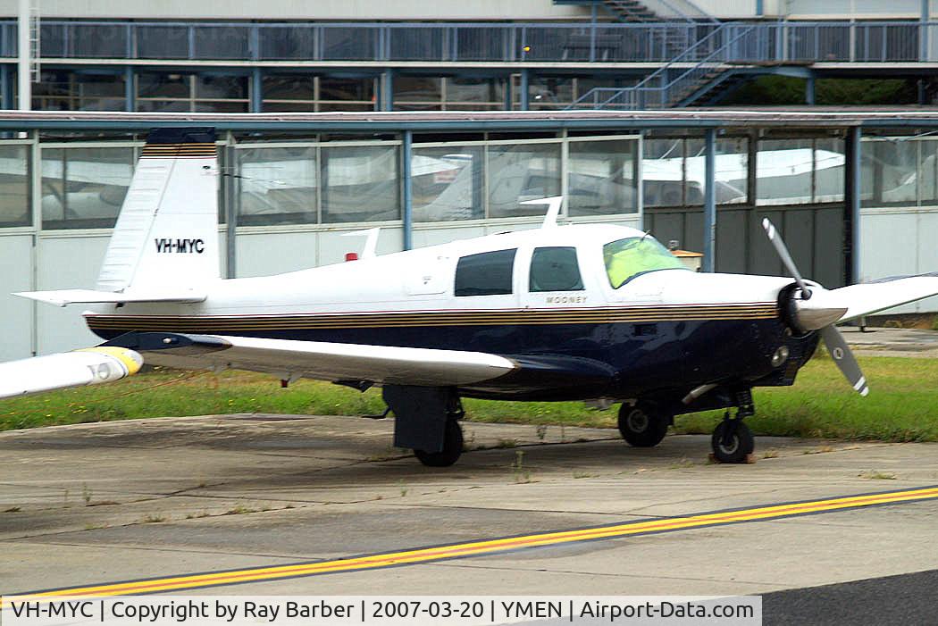 VH-MYC, 1975 Mooney M20C Ranger C/N 20-1180, Mooney M.20C Ranger [20-1180] Melbourne-Essendon~VH 20/03/2007