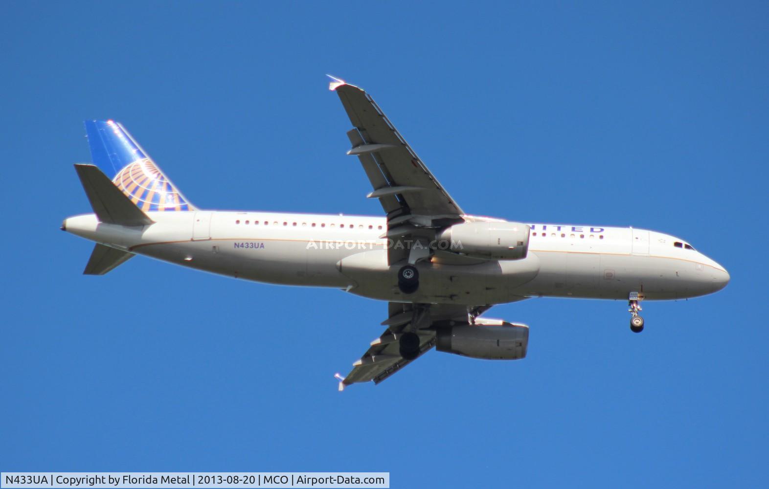 N433UA, 1996 Airbus A320-232 C/N 589, United A320