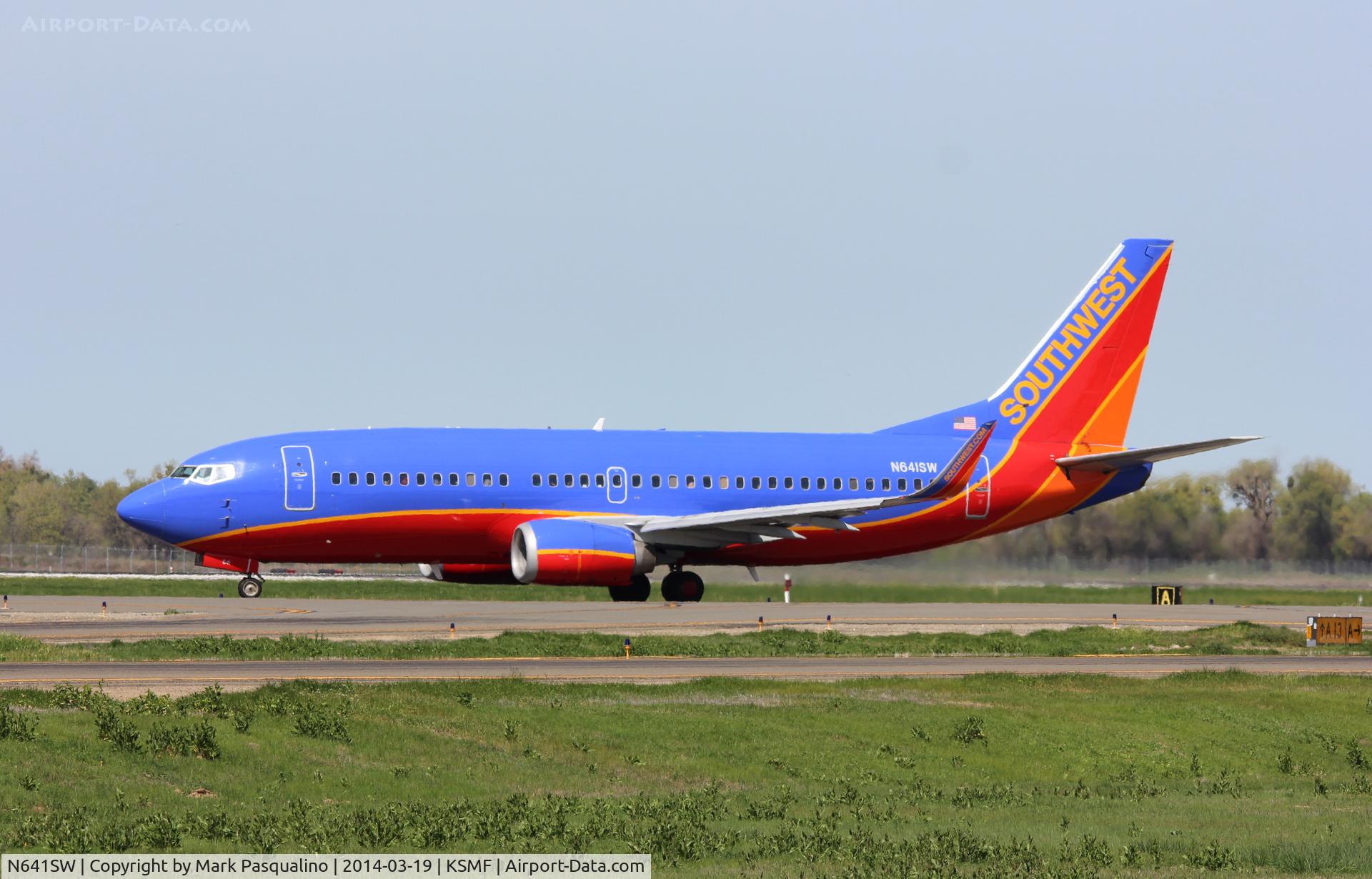N641SW, 1996 Boeing 737-3H4 C/N 27714, Boeing 737-300