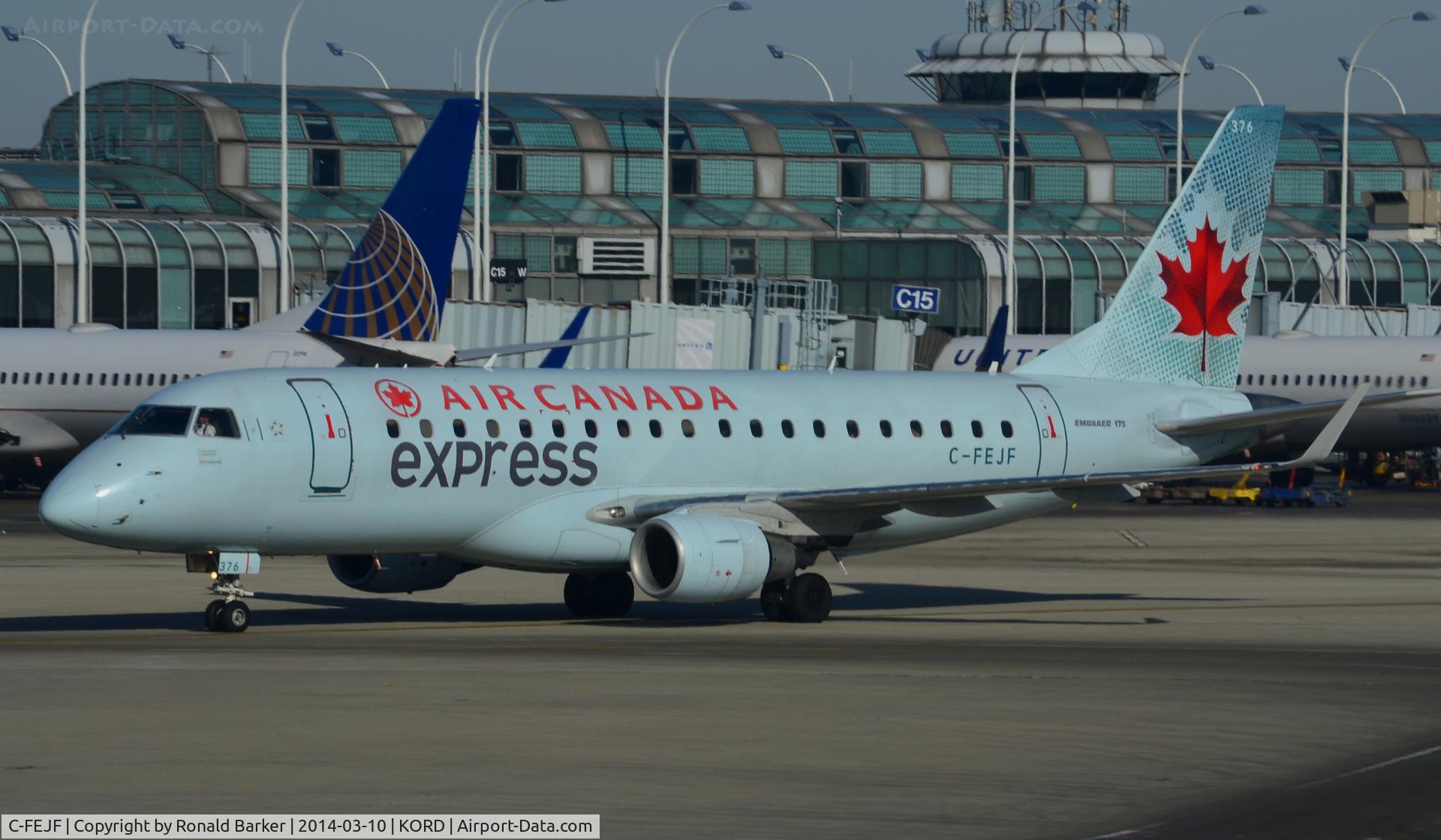 C-FEJF, 2005 Embraer 175SU (ERJ-170-200SU) C/N 17000091, Taxi to park Chicago